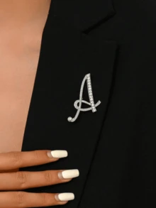 1 Stück Buchstaben Brosche Pins Initialen Strass Brosche für Frauen Handwerke Silbrig A-Z