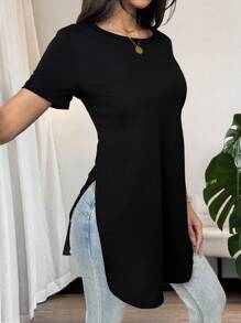 2025 欧美新款女式夏季圆领纯色不规则下摆侧开衩时尚设计T恤，休闲长款宽松T恤，适合日常穿着