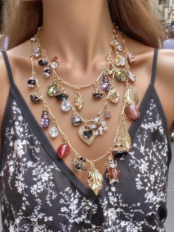Ensemble de colliers pendentifs multicouches vintage, comprenant des colliers et des bracelets avec des charmes d'insectes, de feuilles, de cœurs, de formes géométriques pour femmes