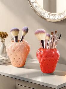 1 Lightweight, Luxurious And Cute Strawberry Style Storage Rack, Gentle Artistic Brush Rack In Strawberry Fruit Style, Elegant Makeup And Accessory Storage Container (Without Lid)