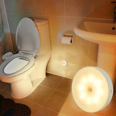 1 个 LED 运动传感器夜灯 - 柔和暖白色，即时开启，适用于走廊和浴室。易于使用，自动传感器，无需切换，适用于床边、卧室、育儿室、橱柜、楼梯。白色简约设计，暖色/白色灯光，迷你便携，USB 供电，内置电池