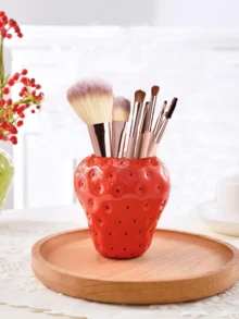 1 Lightweight, Luxurious And Cute Strawberry Style Storage Rack, Gentle Artistic Brush Rack In Strawberry Fruit Style, Elegant Makeup And Accessory Storage Container (Without Lid)