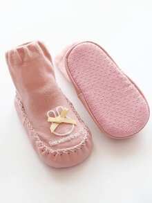 1 par de calcetines de silicona con diseño de dibujos animados para niños de 0 a 2 años, antideslizantes, aptos para todas las estaciones, ideales para niños que gatean - Multicolor - Ver 4