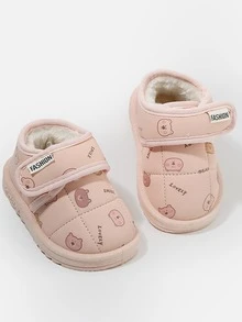 1 双儿童卡通熊图案合成皮革毛绒钩环低帮平底可爱款冬鞋，易于穿脱，适合秋冬季日常室内外短途旅行