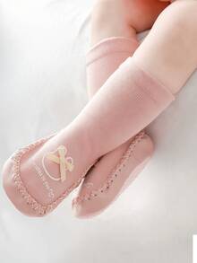 1 par de calcetines de silicona con diseño de dibujos animados para niños de 0 a 2 años, antideslizantes, aptos para todas las estaciones, ideales para niños que gatean - Multicolor - Ver 8