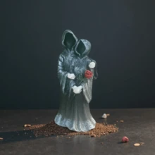 1 Stück Halloween Paar Geist Harz Dekoration, schwarze Handwerkskunst Unterwelt Bote Tisch Ornament