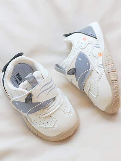 1 Pair Children's Casual Sneakers, Non-Slip, Simple Leather Upper, Round Toe Design, Closure, Flat & Comfortable For Daily Wear