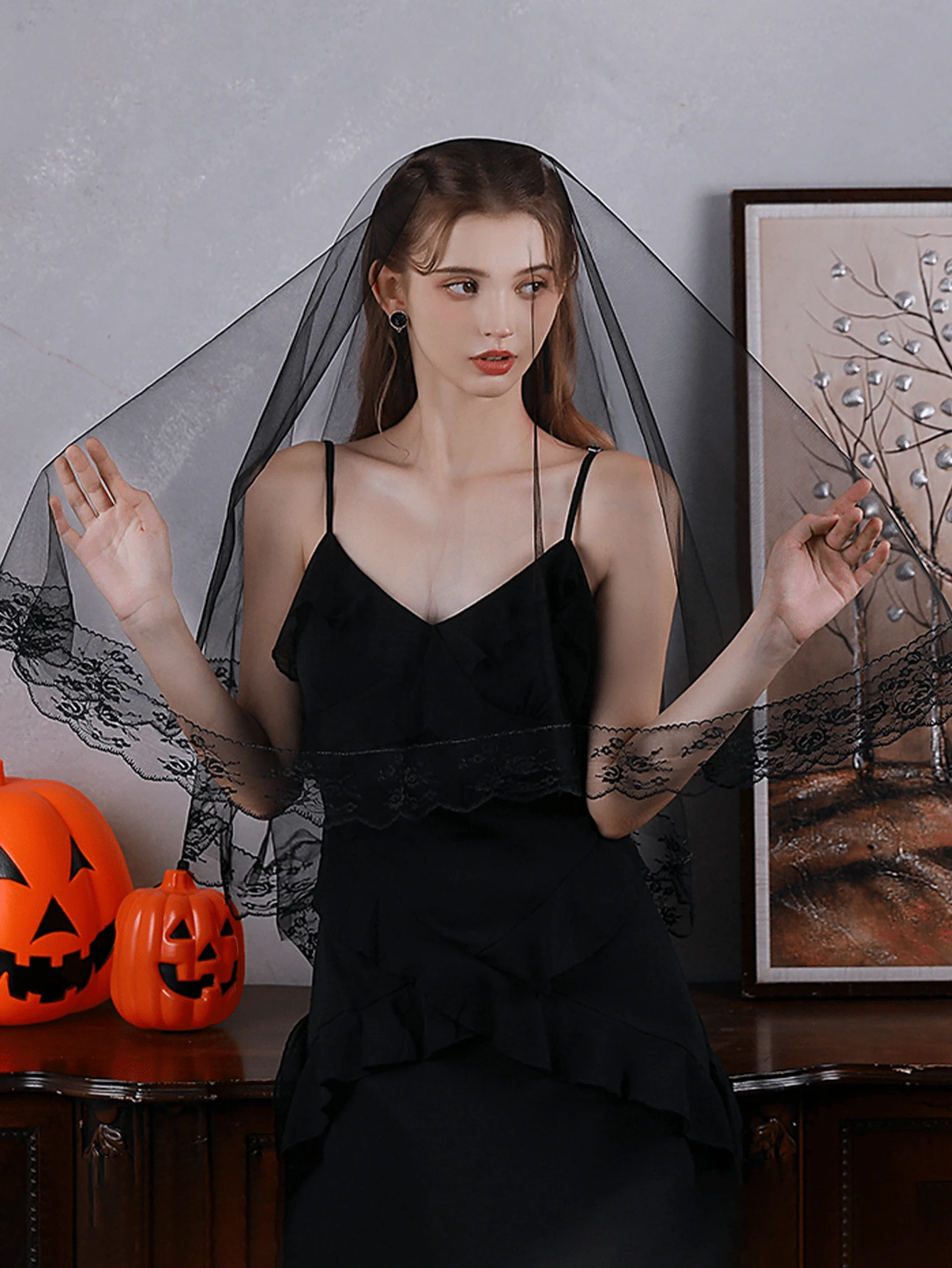 Black Lace Edged Double Layer Short Veil Headpiece, Bridal Headpiece For Photoshoot, High-End Feeling, Suitable For All Seasons