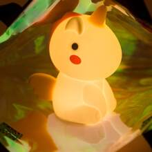 欧盟 CE 认证【热门之选】创意独角兽水龙头小夜灯，硅胶水龙头小夜灯，适用于卧室床边睡眠。这款 USB 充电柔光小夜灯是贴心的睡眠伴侣，配备传感器，支持三级亮度调节。