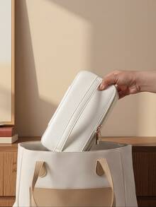 صندوق مجوهرات سفر كبير السعة مع 12 كيس مخمل للمجوهرات، منظم مجوهرات سفر للنساء، صندوق مجوهرات للنساء للعقود والخواتم والأقراط، مناسب كهدية لصديقاتك وأصدقائك والفتيات في المناسبات والأعياد وعيد الأم. منظم تخزين للنساء للسفر والضروريات والعودة للمدرسة والسكن الجامعي وديكور الخريف - متعدد الألوان - مشاهدة 4