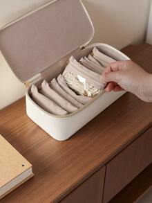 صندوق مجوهرات سفر كبير السعة مع 12 كيس مخمل للمجوهرات، منظم مجوهرات سفر للنساء، صندوق مجوهرات للنساء للعقود والخواتم والأقراط، مناسب كهدية لصديقاتك وأصدقائك والفتيات في المناسبات والأعياد وعيد الأم. منظم تخزين للنساء للسفر والضروريات والعودة للمدرسة والسكن الجامعي وديكور الخريف - متعدد الألوان - مشاهدة 2