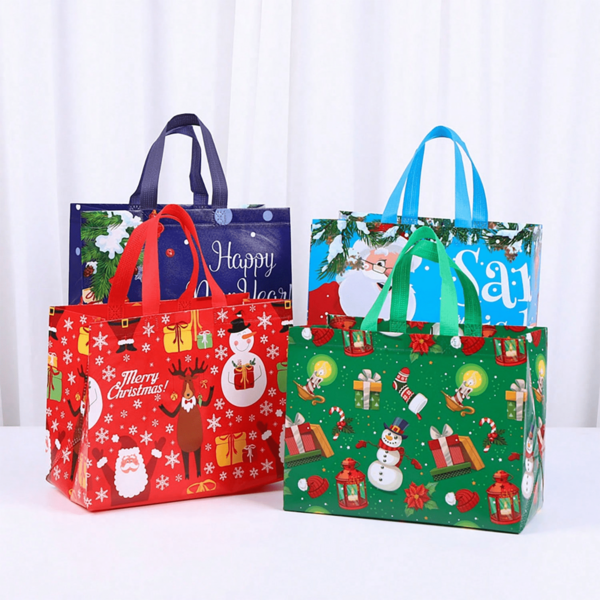 4 piezas Bolsas de regalo grandes de 32x25x17cm de tela no tejida, decoraciones navideñas, embalaje de regalos navideños, bolsas de compras, bolsas de regalo de Año Nuevo, cajas de regalo, decoraciones navideñas, decoración navideña, regalos navideños, papel de regalo navideño, suministros para fiestas navideñas, bolsas de regalo navideñas, bolsas navideñas, pegatinas navideñas