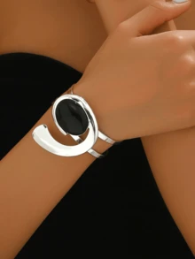 1pc Fashionable Exaggerated Geometric Metal Style Minimalist Open Bangle, Suitable For Daily Wear, Vacation And Gift