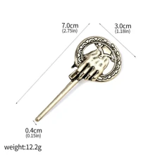 1pc Vintage Hand Of The King Metal Brooch Pin Badge Retro Punk Style Movie And Clothing Accessories
