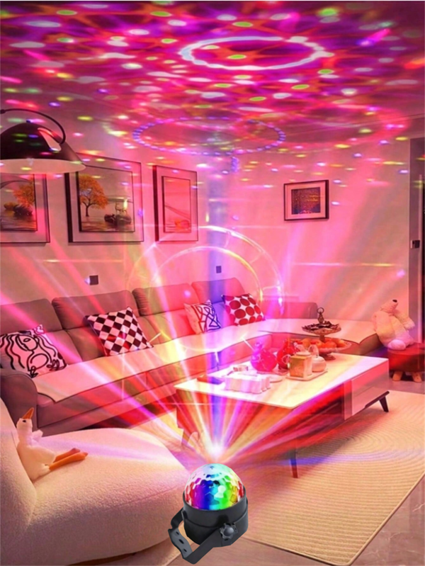 1 كرة خفيفة ديسكو RGB بريموت كنترول - 7 طرق, مثالية للحفلات, عيد الهالوين, عيد الميلاد! تعمل بالطاقة من منفذ USB