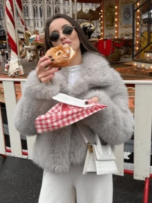 女式纯色毛绒拉链领保暖休闲仿皮草冬季大衣 - 灰色 - 查看 9