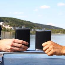 1pc Black Leather Grain Flask, 8oz Stainless Steel Soft Touch Leather Flask, Whiskey, Rum And Vodka Bottle, Suitable For Gifting - For Men And Women