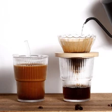 360ml Striped Glass Cup With Straw & Lid, 1/2/4 Counts Clear Glass Tumbler Cup, Straw Drinking Cup For Home Office Use, Gift For Women, Boyfriend Gift, Easter Gifts, Kitchen Accessories, Serving Kitchenware, Drinking Glassware, Drinkware - 1 瓶 360 毫升 - 查看 9