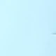 淺藍色