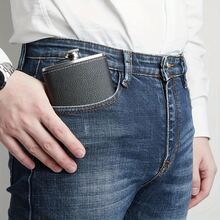 1pc Black Leather Grain Flask, 8oz Stainless Steel Soft Touch Leather Flask, Whiskey, Rum And Vodka Bottle, Suitable For Gifting - For Men And Women