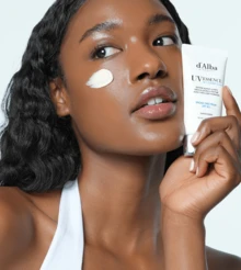 Dd'Alba White Truffle Waterfull Essence Sunscreen SPF 50+, Refreshing, Non-Comedogenic, Lightweight, And Non-Greasy, Providing A Better Sunscreen Experience. - 白色 - 查看 2