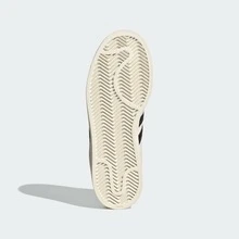 Adidas Originals Superstar II Shoes For Women, Shell-Toe Casual Activewear Sneaker For Daily Wear, Minimalist Low Top Sneaker For School And Workday Chic, Color Block Sneaker For Women's Fall Outfits, Black And White Shoe For Skate Outfits - 米白色 / 核心黑色 / 米白色 - 查看 8