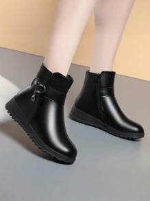 秋冬保暖内衬短靴，防滑妈妈鞋平跟中筒保暖黑色靴子