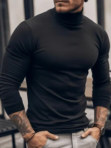 Męska koszulka z długim rękawem i golfem, idealna do noszenia na co dzień i do pracy