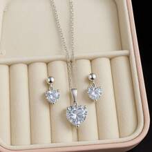 Delicate Silver Plated Zirconia Heart Necklace + Earring Kit For Women - Silver - View 4