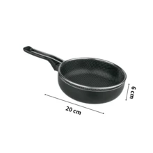 Sartén de aluminio con mango, antiadherente, equipada con una red de filtro desmontable, que facilita el filtrado del aceite, Ideal para freír patatas fritas, pollo frito, servir fideos, Disponible en varias dimensiones, utensilios de cocina, ollas y sartenes - Apto para todo tipo de utensilios y lavavajillas - Negro - Ver 5