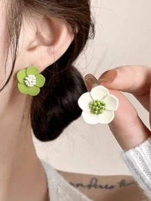 1 Pair Fashionable Sweet Candy-Color Floral Stud Earrings, Elegant & Fresh Design Suitable For Women, Dates, Vacations, Jewelry - Multicolor - View 2