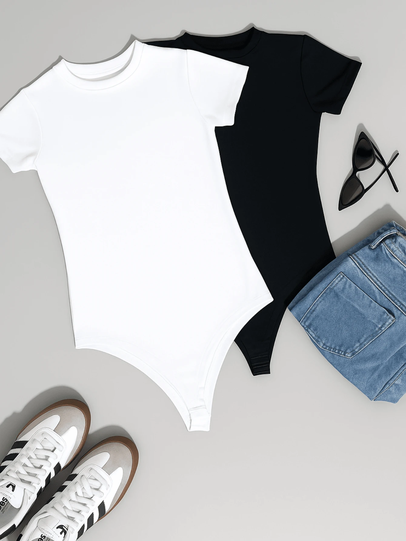 Kit 2 Women's Bodysuits, Short Sleeve | Comfortable Suplex | Casual Summer Fashion - 白色/黑色 - 查看 1