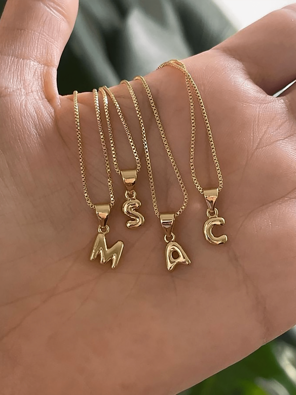 1 pieza Collar de acero inoxidable con inicial de letra del alfabeto inglés en estilo elegante y creativo, collar dorado de uso diario y casual para mujer
