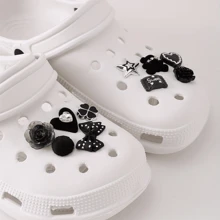 10 件黑色系列卡通女鞋吊饰凉鞋装饰鞋花DIY配件，返校