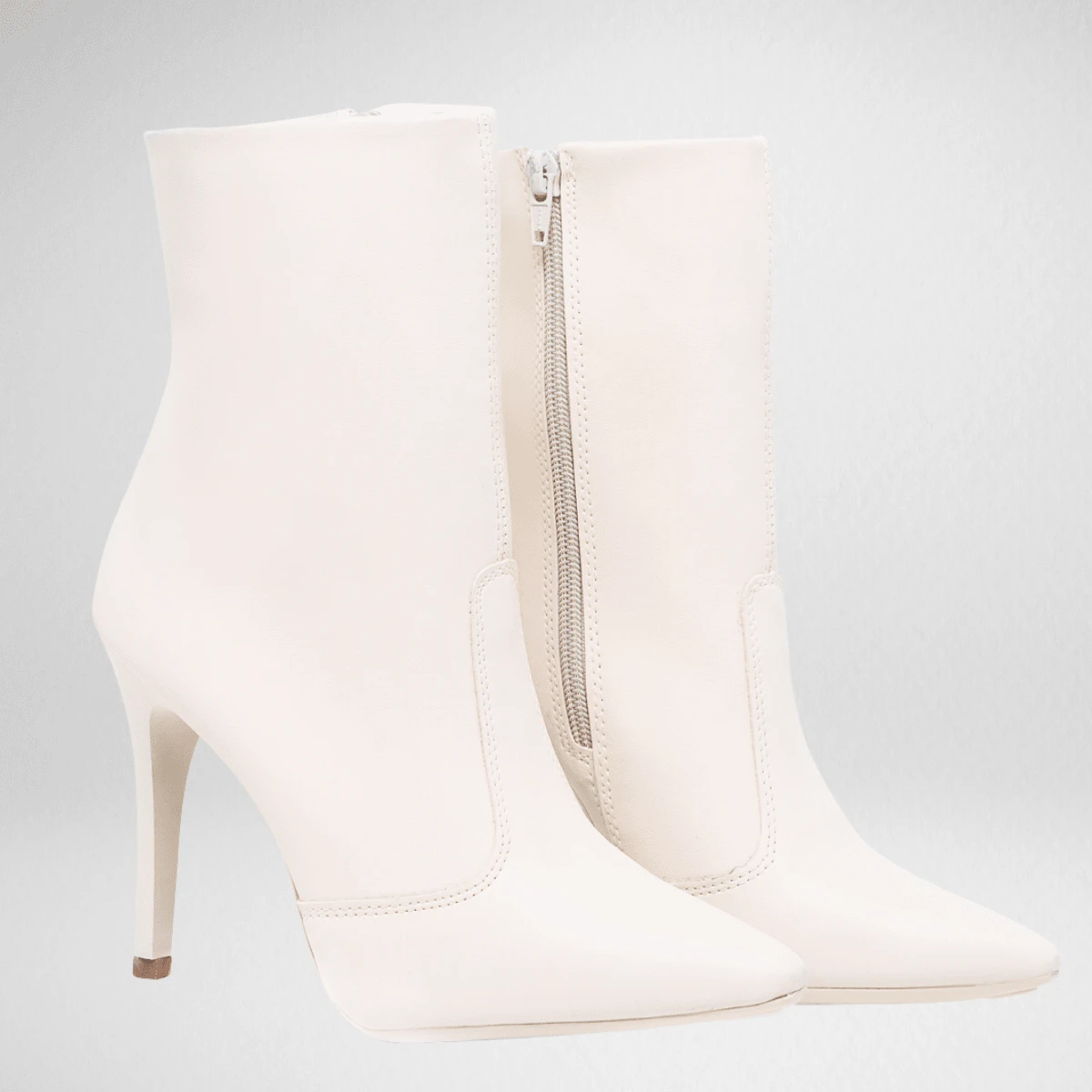 Black Thin Heel Boot, Elegance And Power In Your Look - 白色 - 查看 1