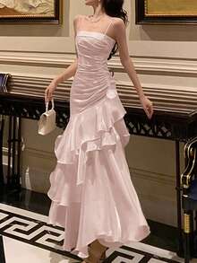 情人节优雅粉色舞会礼服，适合女士复古派对、正式晚宴、婚礼宾客穿着