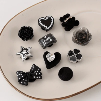 10 件黑色系列卡通女鞋吊饰凉鞋装饰鞋花DIY配件，返校