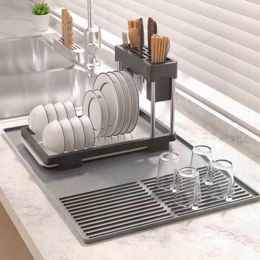 硅胶碗碟干燥垫 24 英寸 x 16 英寸，厨房台面凸起边缘，咖啡吧台垫，架子碗碟垫，易于清洁（灰色，超大），水槽边防滑厨房垫，天然卫生的厨房必备品，适用于家庭和厨房房间装饰，是您舒适的秋冬风格和圣诞装饰的一部分