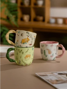 自然动物图案陶瓷杯，创意扭纹手柄卡通水杯，早餐杯，咖啡杯，送给朋友和爱人的礼品套装 - 彩色 - 查看 10