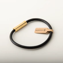 BLKSMTH“金立方”镀金皮革女士手链 - 金色 - 查看 8