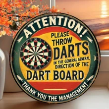 1 件复古飞镖靶金属标牌 - 8 英寸圆形墙面装饰，经典飞镖游戏设计 - 非常适合酒吧、男士休闲室、家庭娱乐区装饰 - 易于安装，耐用金属牌匾，随机孔型 - 彩色 - 查看 1