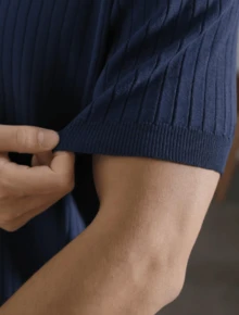GRDR 男士夏季纯色 Polo 领短袖针织衫，适合夏季外出穿着，时尚造型必备单品 - 藏蓝色 - 查看 6