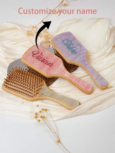 مشط مخصص شخصي، مشط وصيفة العروس المخصص، هدية وصيفة العروس المخصصة، مشط خشبي مع اسم وصيفة العروس، هدية للنساء، مشط خشبي منقوش، هدية للأم، مشط الزفاف.
