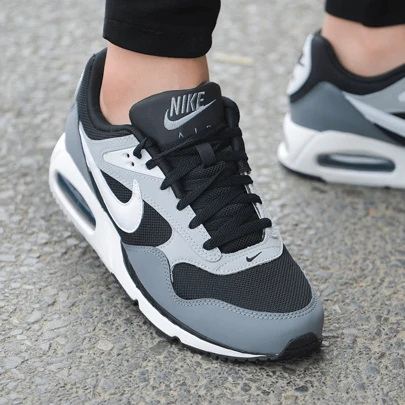 Nike 男式 MAX Correlate 缓震休闲运动跑步鞋，款式：511416-011