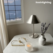 Kexinlighting 1个北欧风格触控台灯，无线单色台灯，LED触控台灯，便携式触控台灯，3种色温可调台灯，可调光台灯，卧室台灯，锥形金属灯罩，独特触控台灯，适用于家居装饰/办公室装饰/餐厅装饰/节日礼物 - 三色光 - 查看 8