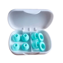 Tappi per le orecchie in silicone riutilizzabili con isolamento acustico, con 3 misure di punte intercambiabili, tappi per il sonno lavabili con cancellazione del rumore per comfort e assenza di dolore, custodia di stoccaggio premium bianca