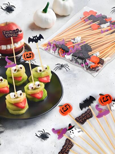 100 pezzi di decorazioni per drink di Ognissanti, con pipistrelli, fantasmi, zucche, lettere, ragni e cappelli su stecchini di legno per cupcake, gelato, frutta, decorazioni alimentari di Ognissanti