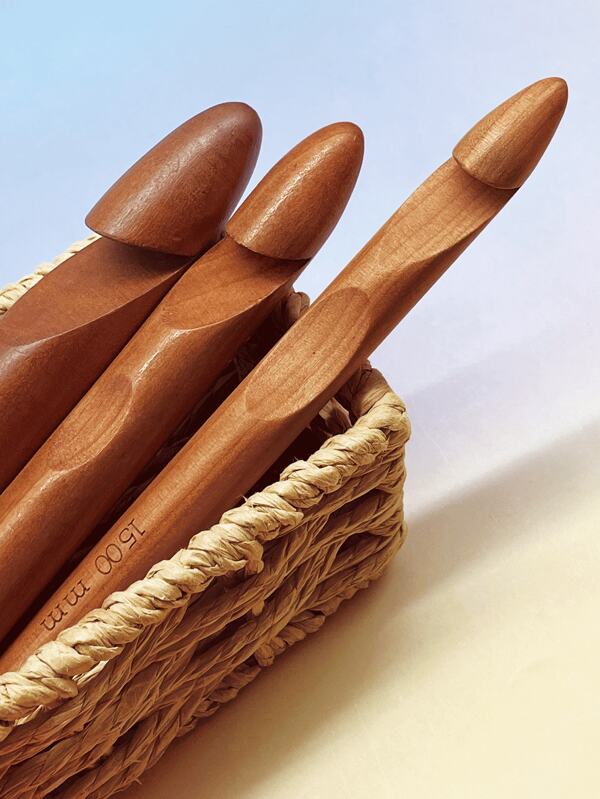 15mm/20mm/25mm große Holz Häkelnadeln, karbonisierte Farbe, geeignet für dicke Garne, Decken, Teppiche