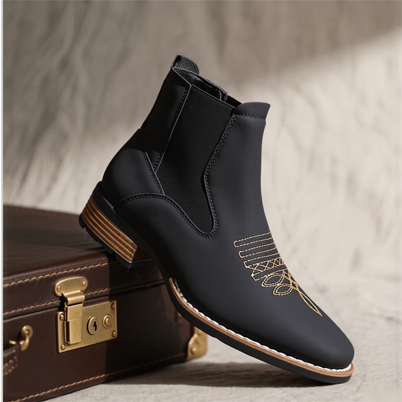 Men's Business Shoes, Casual Embroidered Short Boots, Retro Men's Boots - màu đen - Xem 1