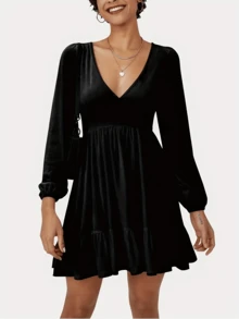 Women's Elegant V-Neck Puff Sleeve Cinched Waist A-Line Velvet Dress, Suitable For Party, Autumn/Winter - Black - View 4